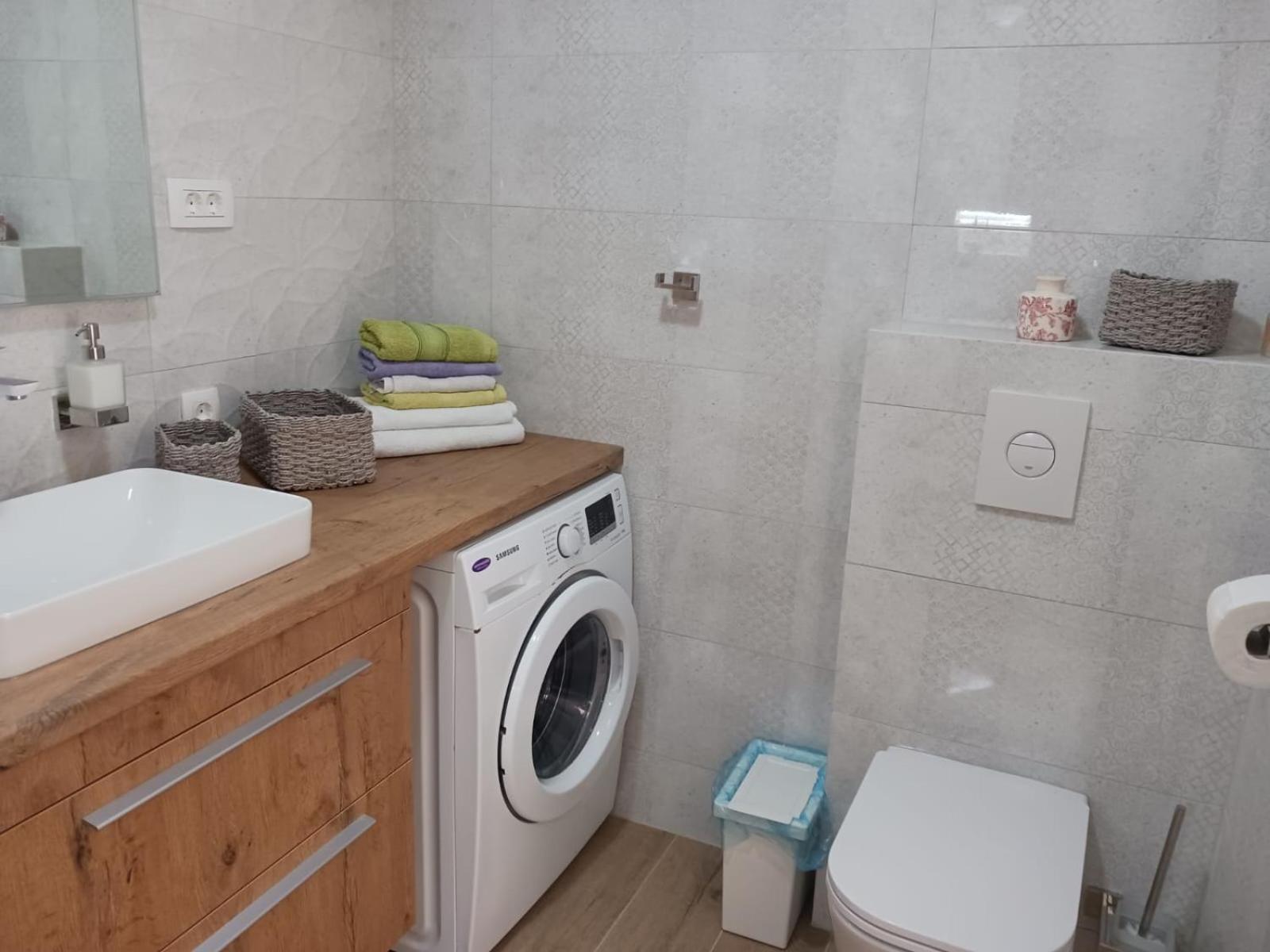 Apartment Ileana Трогір Екстер'єр фото